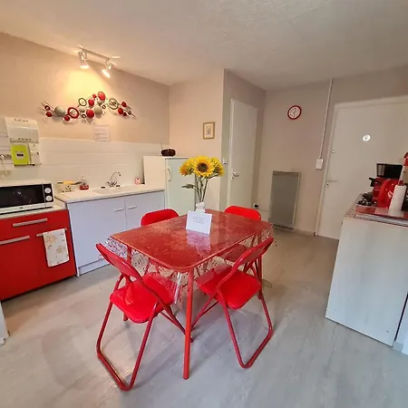 Charmante D'hotes Au Coeur Des Cotes De Toul, Proche Parc Lorraine & A31 - Fr-1-584-189 Bed & Breakfast *