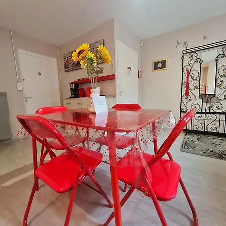Charmante D'hotes Au Coeur Des Cotes De Toul, Proche Parc Lorraine & A31 - Fr-1-584-189 Bed & Breakfast *